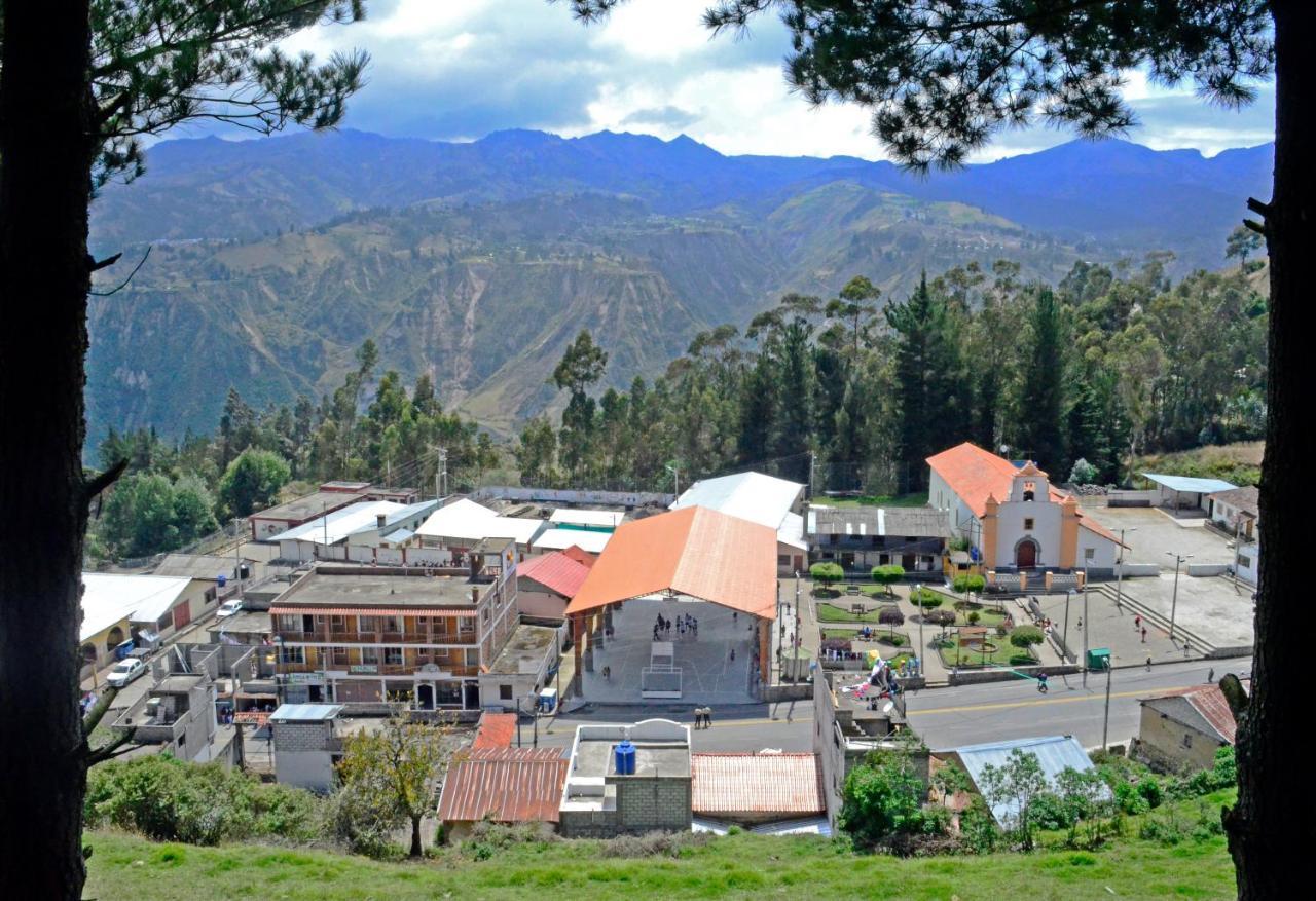 Lagoon Hotel Chugchilán Eksteriør billede
