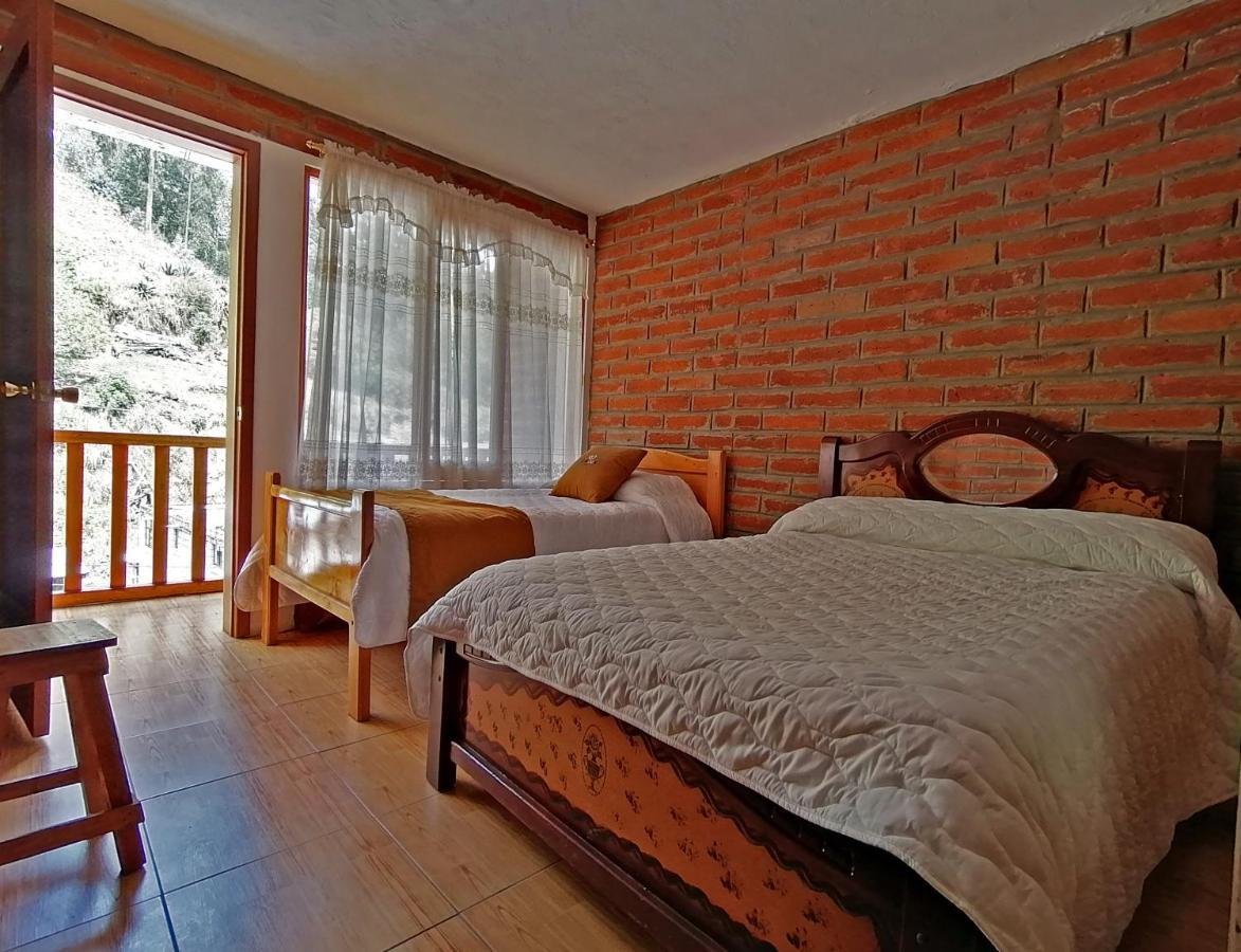 Lagoon Hotel Chugchilán Eksteriør billede